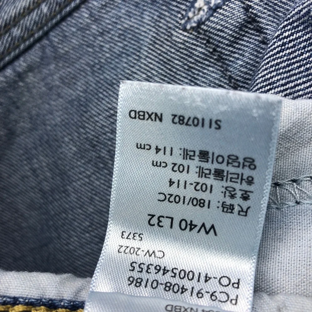 Signature by Levi Strauss & Co. signature by